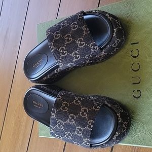 Gucci platform slide sandals